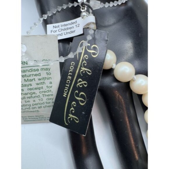 White Faux Pearl Necklace Knotted 18” Strand Peck & Peck Bridal NWT - Picture 7 of 10